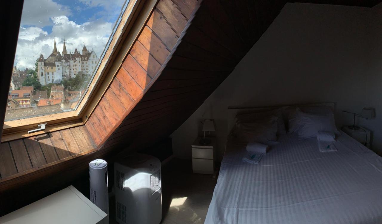 Luxury Duplex Vue Chateau Neuchatel Luaran gambar